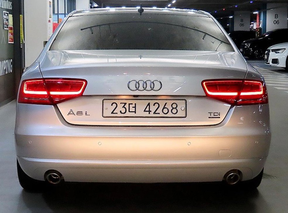 아우디 A8 3.0 TDI 콰트로 LWB 사진 5