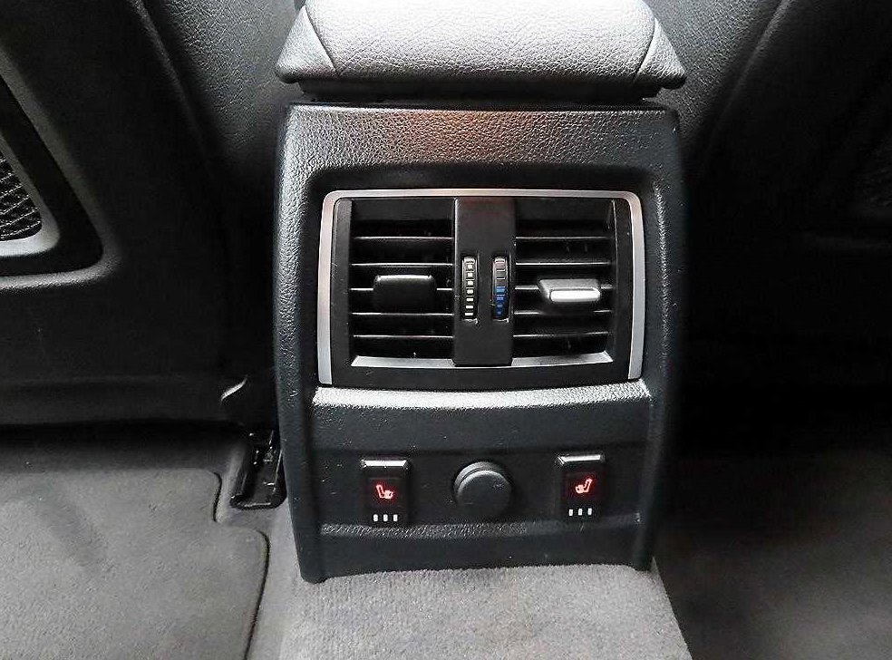 BMW 3시리즈 320d 사진 13
