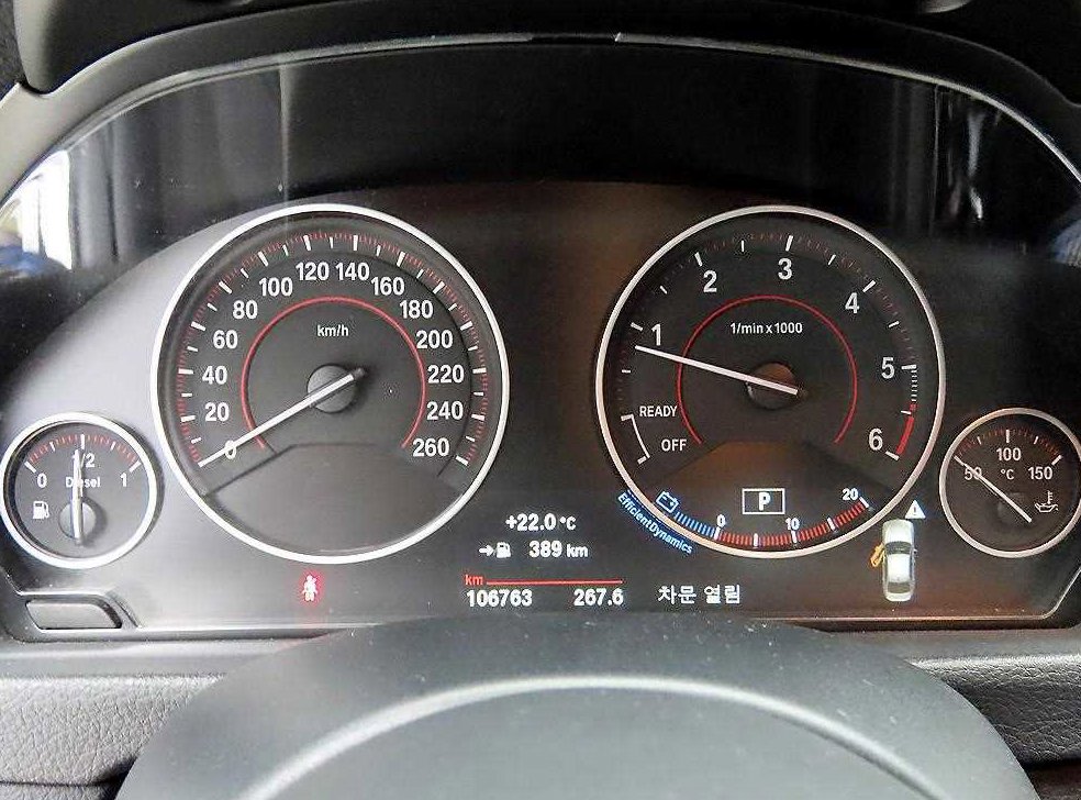 BMW 3시리즈 320d 사진 8
