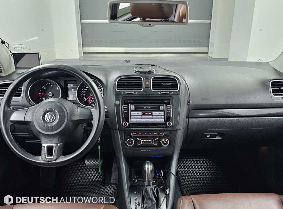 폭스바겐 골프 2.0 TDI 사진 7