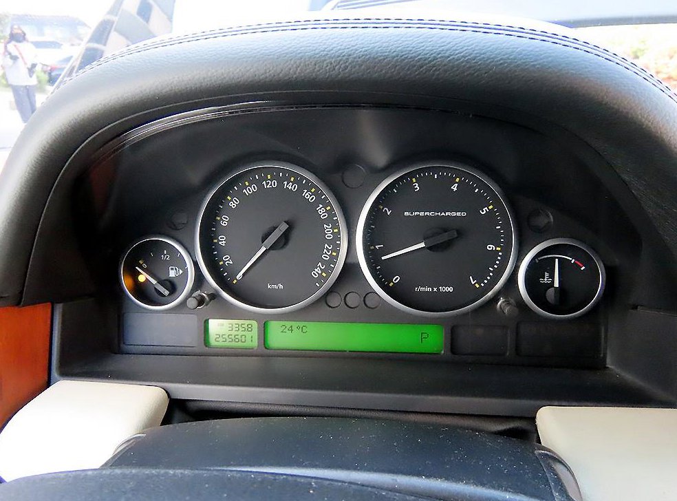 랜드로버 레인지로버 4.2 SUPERCHARGED 사진 9
