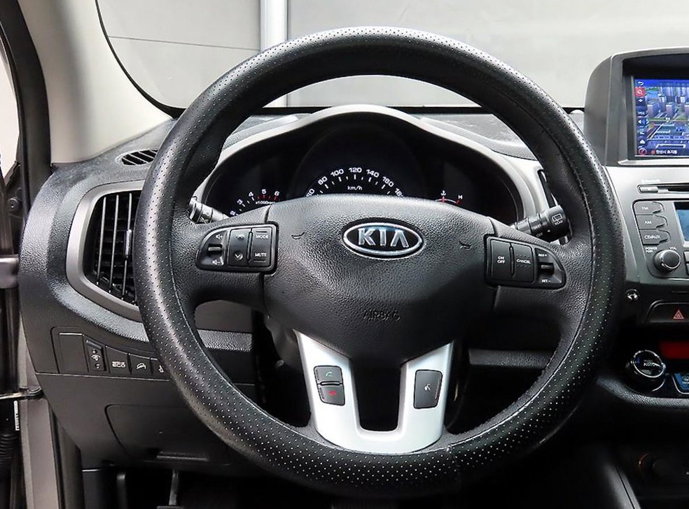 기아 스포티지 2WD TLX 사진 9
