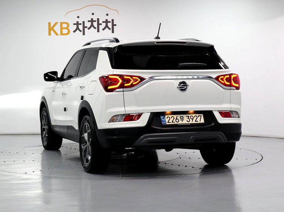 KG모빌리티(쌍용)  코란도 4WD 가솔린 1.5 C7 사진 4