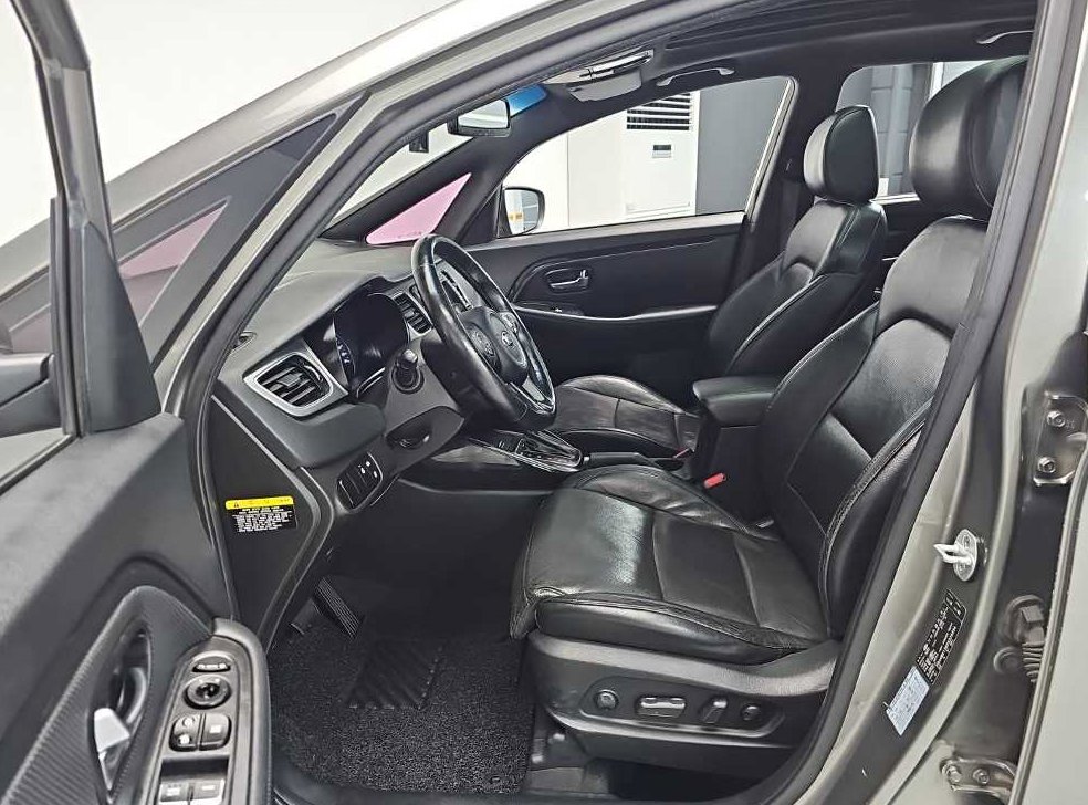 기아 카렌스 1.7 VGT 노블레스 사진 11