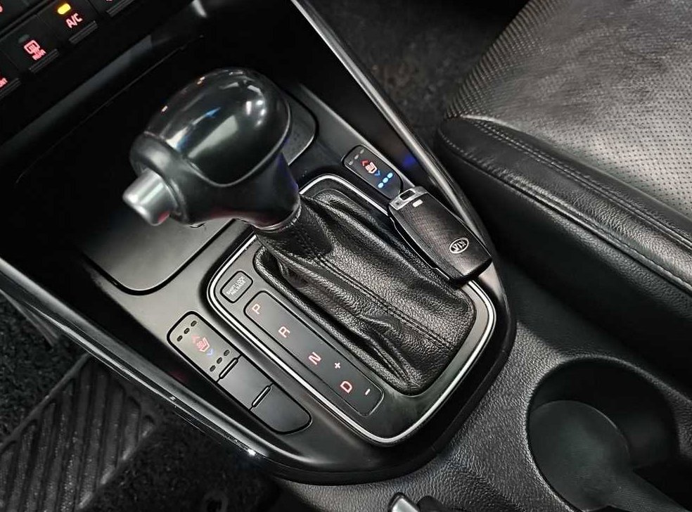 기아 카렌스 1.7 VGT 노블레스 사진 8