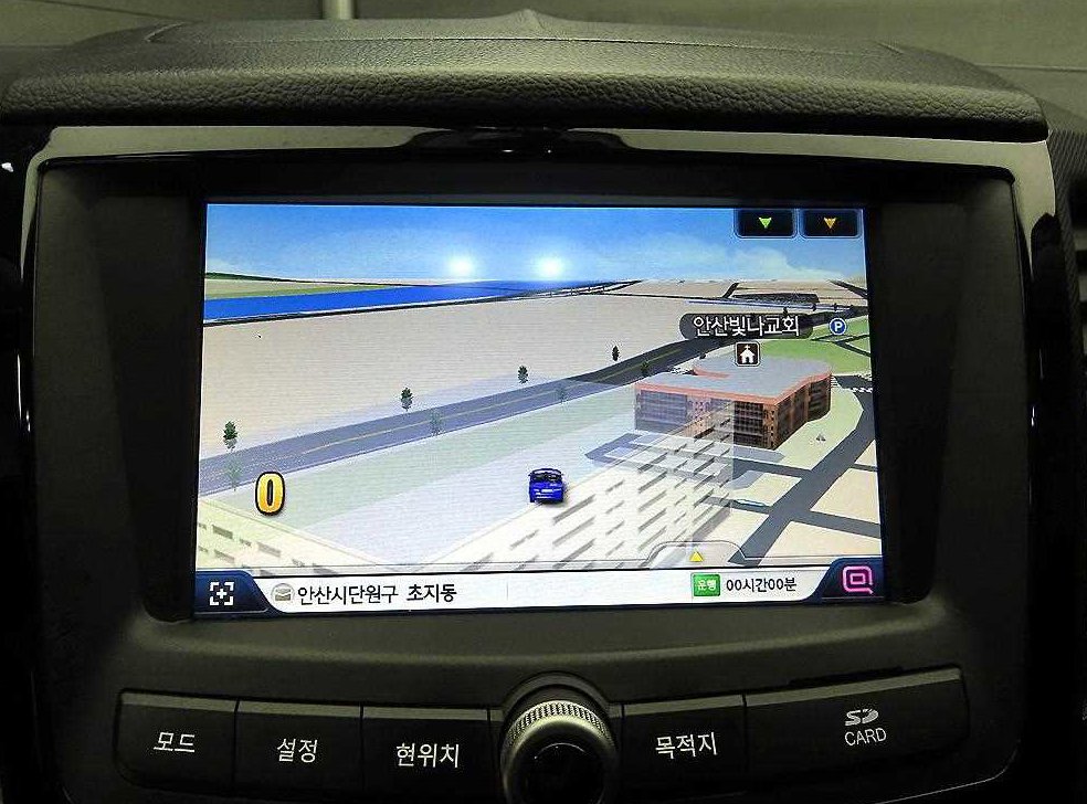 KG모빌리티(쌍용)  티볼리 디젤 4WD 1.6 LX 사진 15