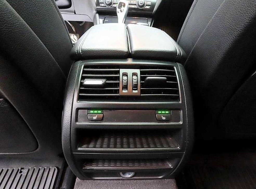 BMW 5시리즈 520d 사진 17