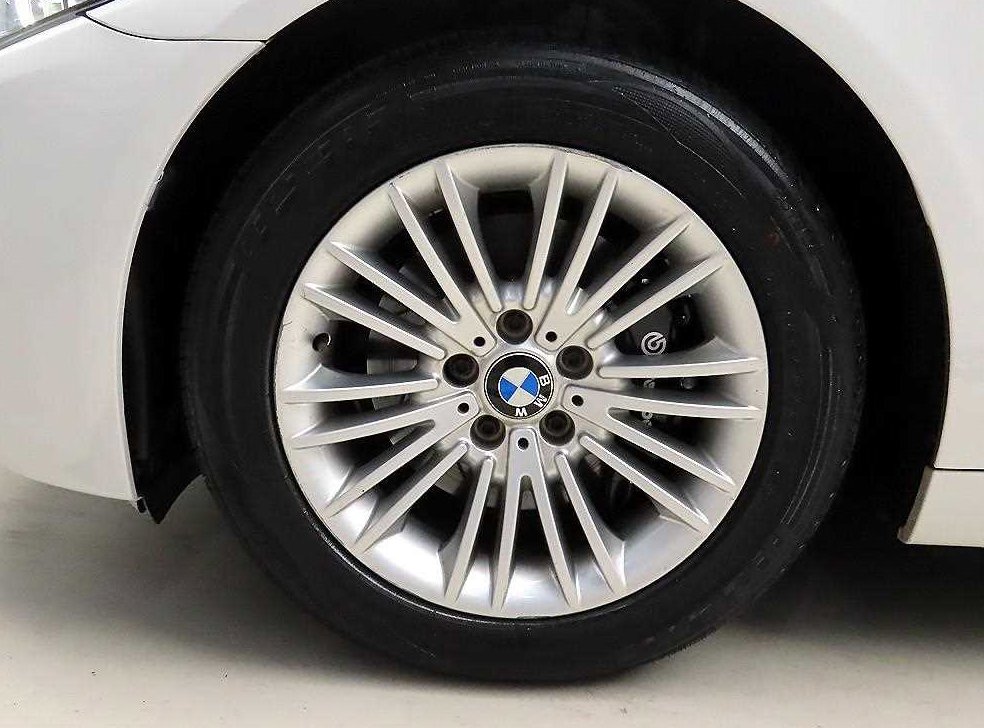 BMW 5시리즈 520d 사진 20