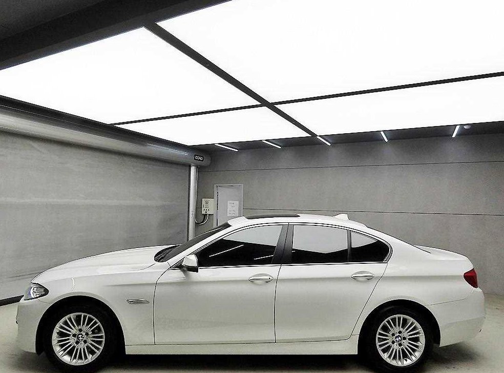 BMW 5시리즈 520d 사진 4