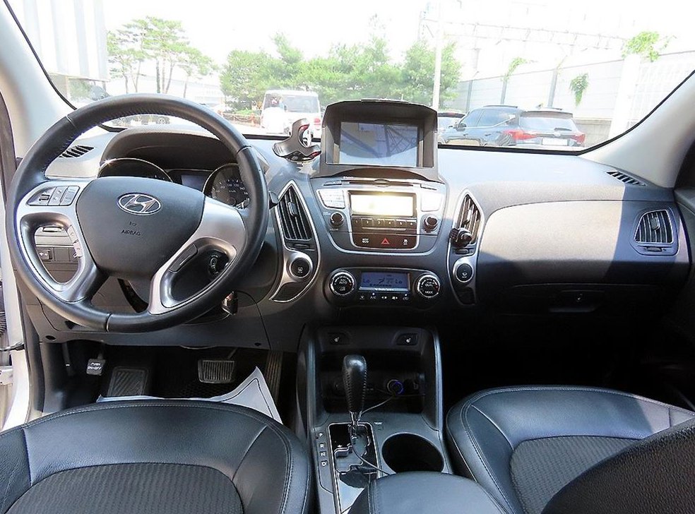 현대 투싼 2WD VGT LX20 사진 7