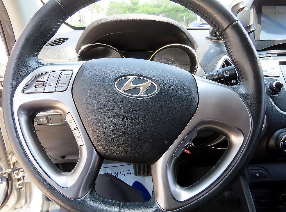 현대 투싼 2WD VGT LX20 사진 8
