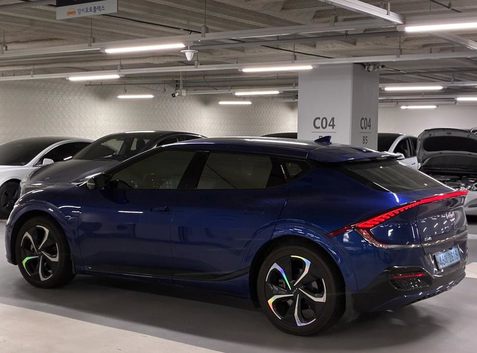 기아 EV6 롱레인지 AWD 사진 3