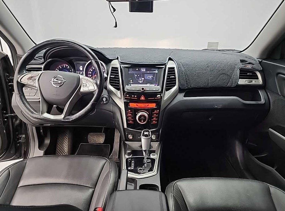 KG모빌리티(쌍용)  티볼리 가솔린 2WD 1.6 LX 사진 7