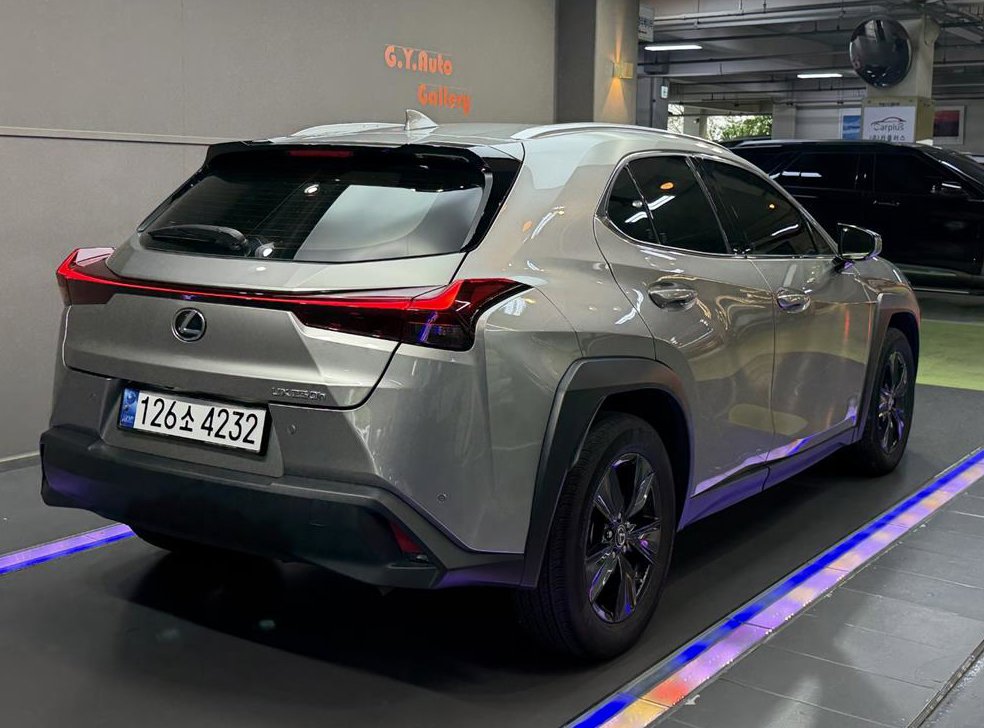 렉서스 UX 2.0 2WD 사진 2