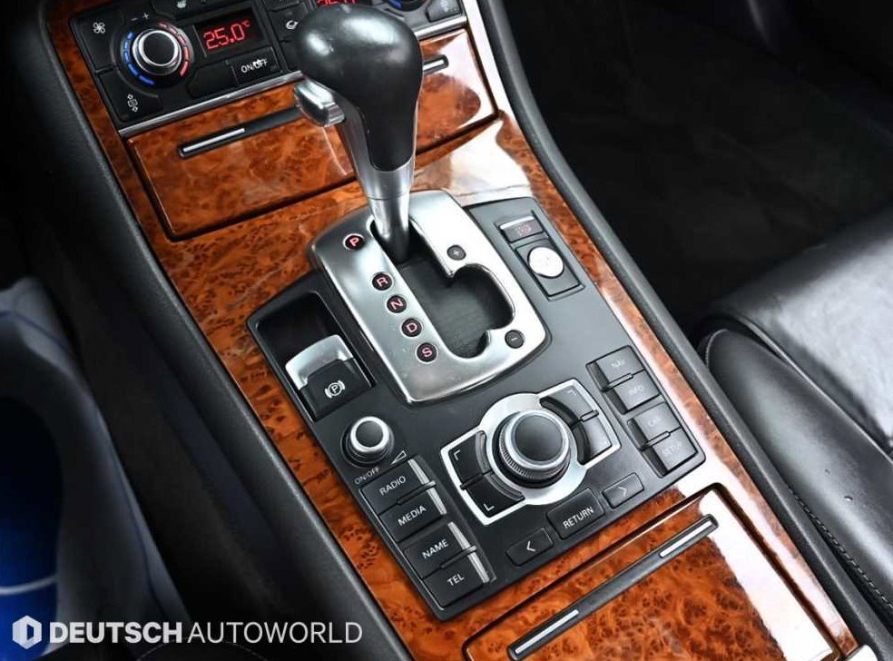 아우디 A8 3.2 FSI 사진 9