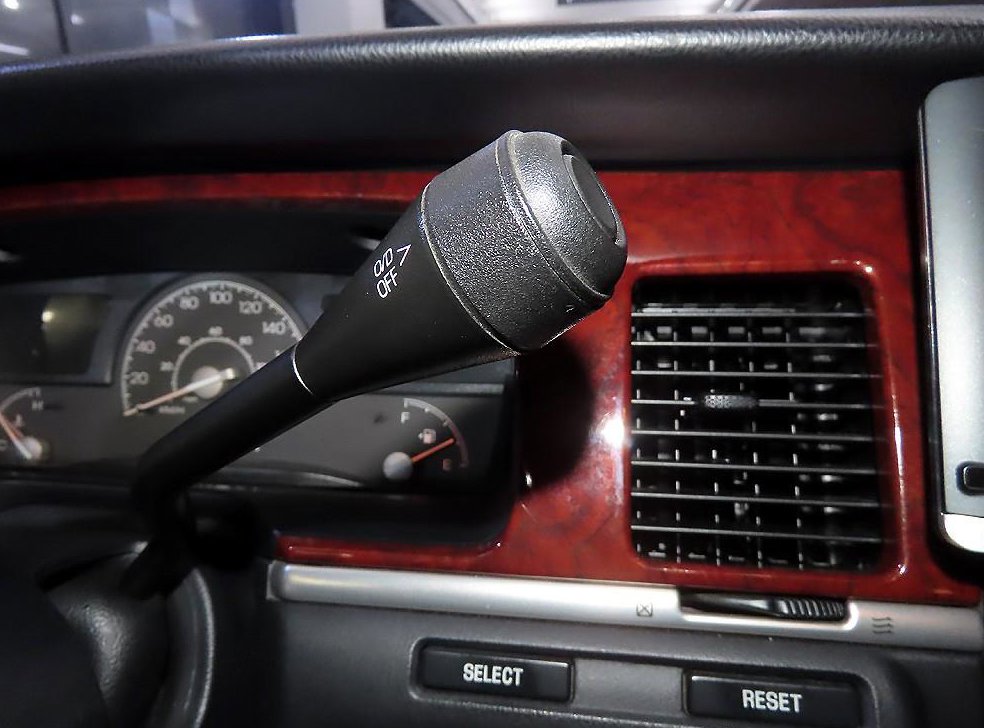 링컨 타운카 4.6 V8 사진 12