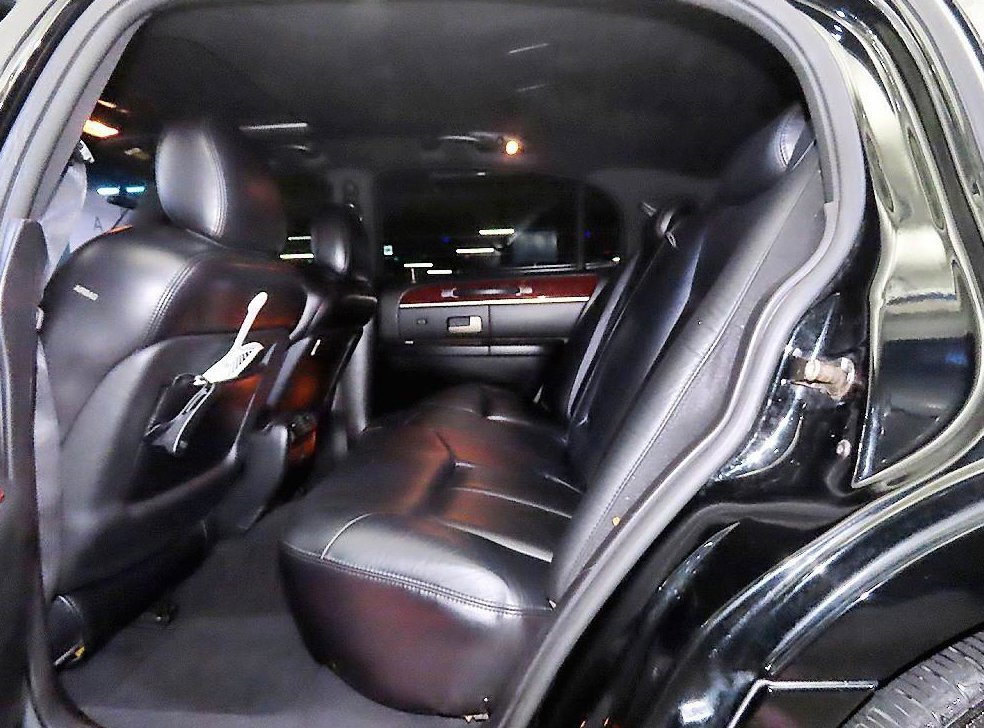 링컨 타운카 4.6 V8 사진 7