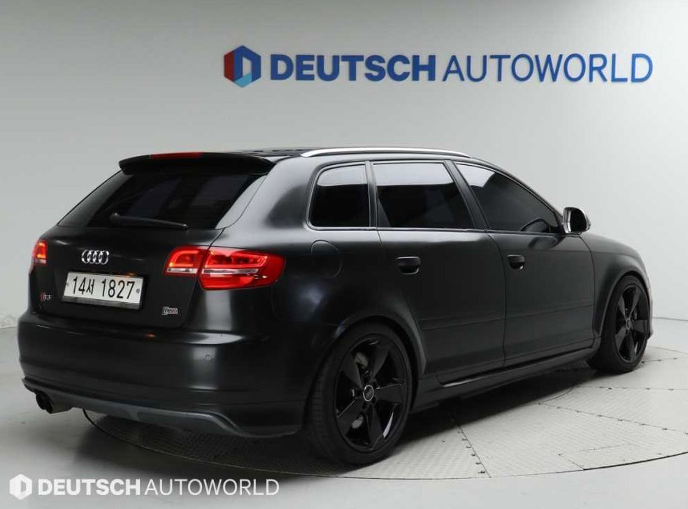 아우디 A3 2.0 TFSI 사진 2