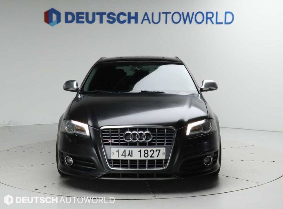 아우디 A3 2.0 TFSI 사진 3