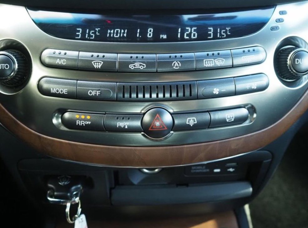 KG모빌리티(쌍용)  체어맨 가솔린 4WD CW600 4TRONIC 사진 7