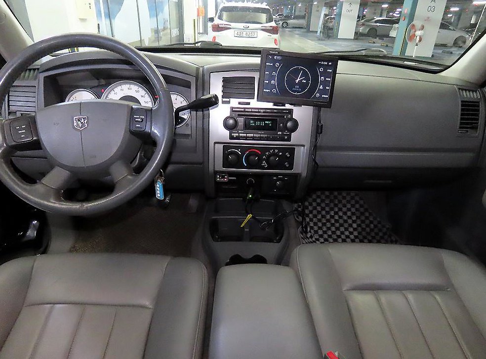 다찌 다코타 QUAD CAB 4X4 사진 10