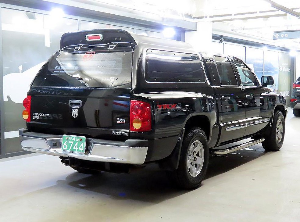 다찌 다코타 QUAD CAB 4X4 사진 4