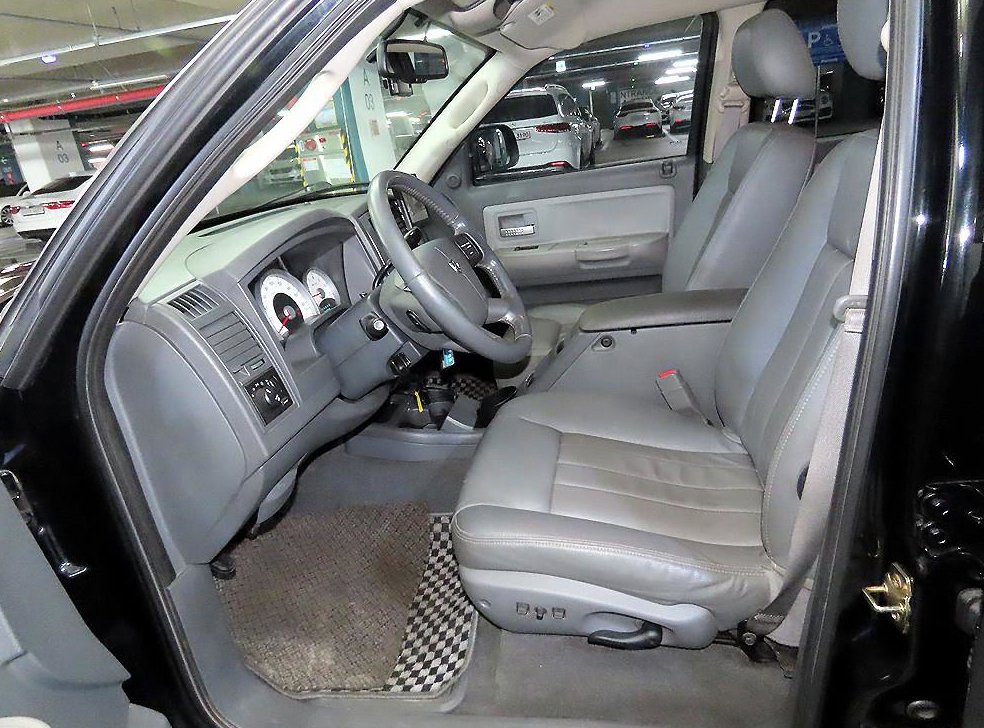 다찌 다코타 QUAD CAB 4X4 사진 6