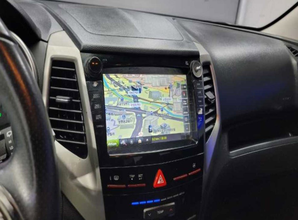 KG모빌리티(쌍용)  티볼리 가솔린 2WD 1.6 VX 사진 18