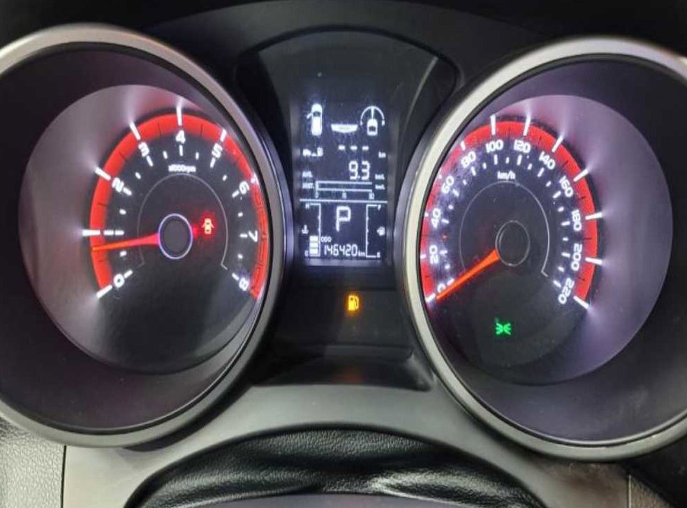 KG모빌리티(쌍용)  티볼리 가솔린 2WD 1.6 VX 사진 5