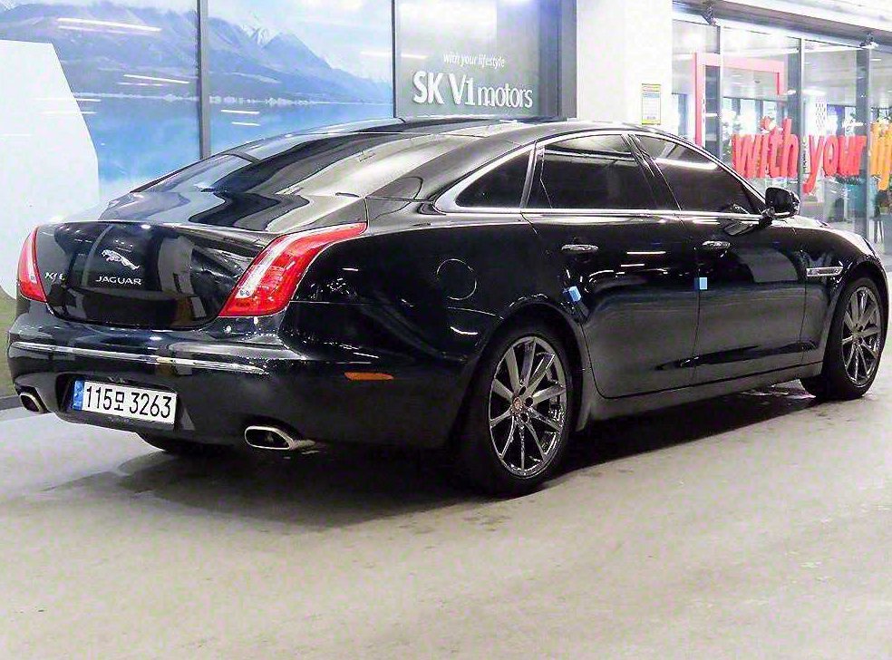 재규어 XJ 3.0D 사진 4