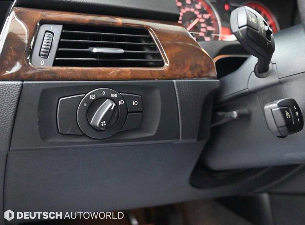 BMW 3시리즈 335i 세단 사진 17