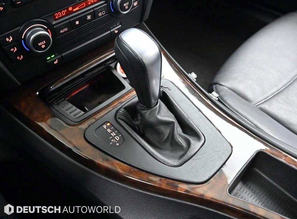 BMW 3시리즈 335i 세단 사진 9