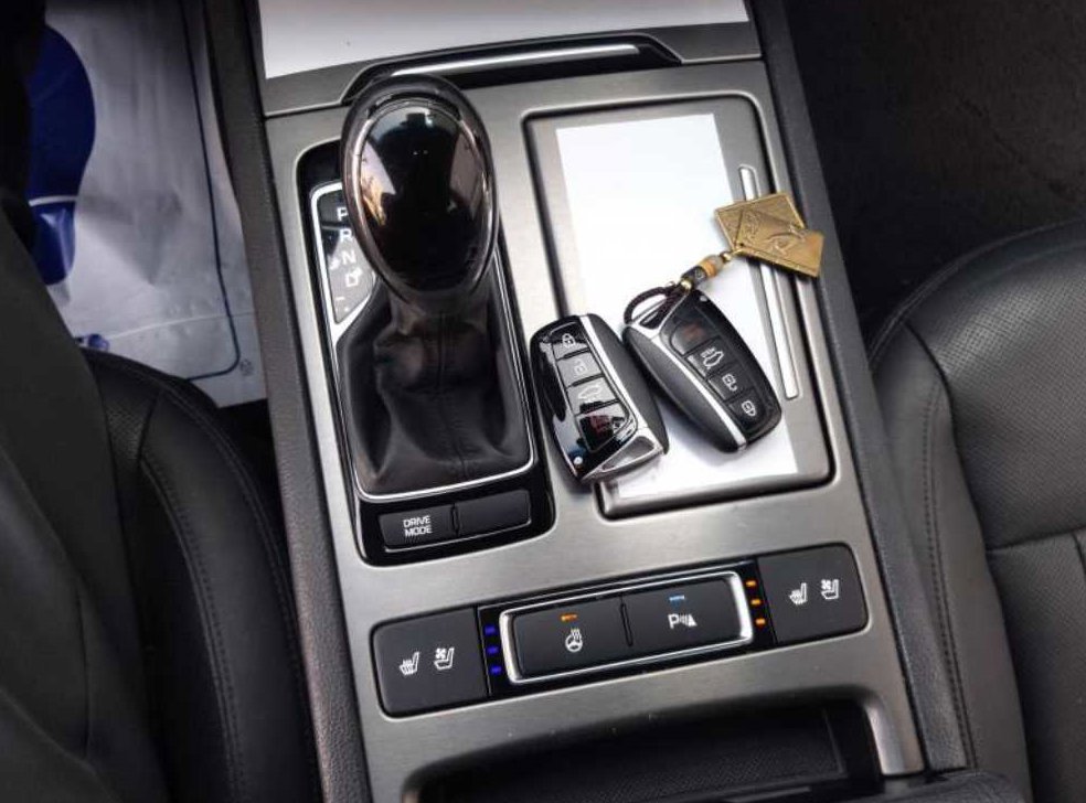 현대 제네시스 G330 모던 AWD 사진 16