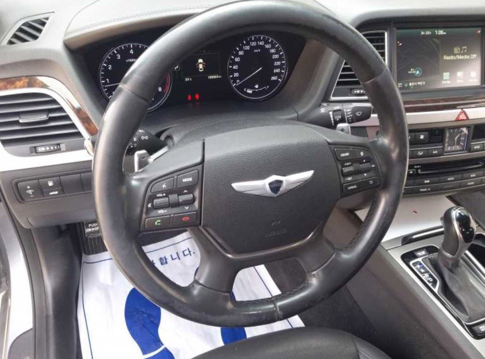 현대 제네시스 G330 모던 AWD 사진 9