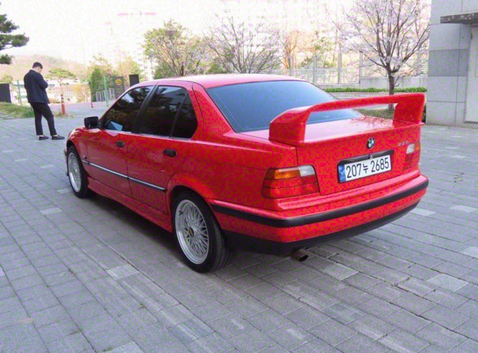 BMW 3시리즈 323I 세단 사진 4
