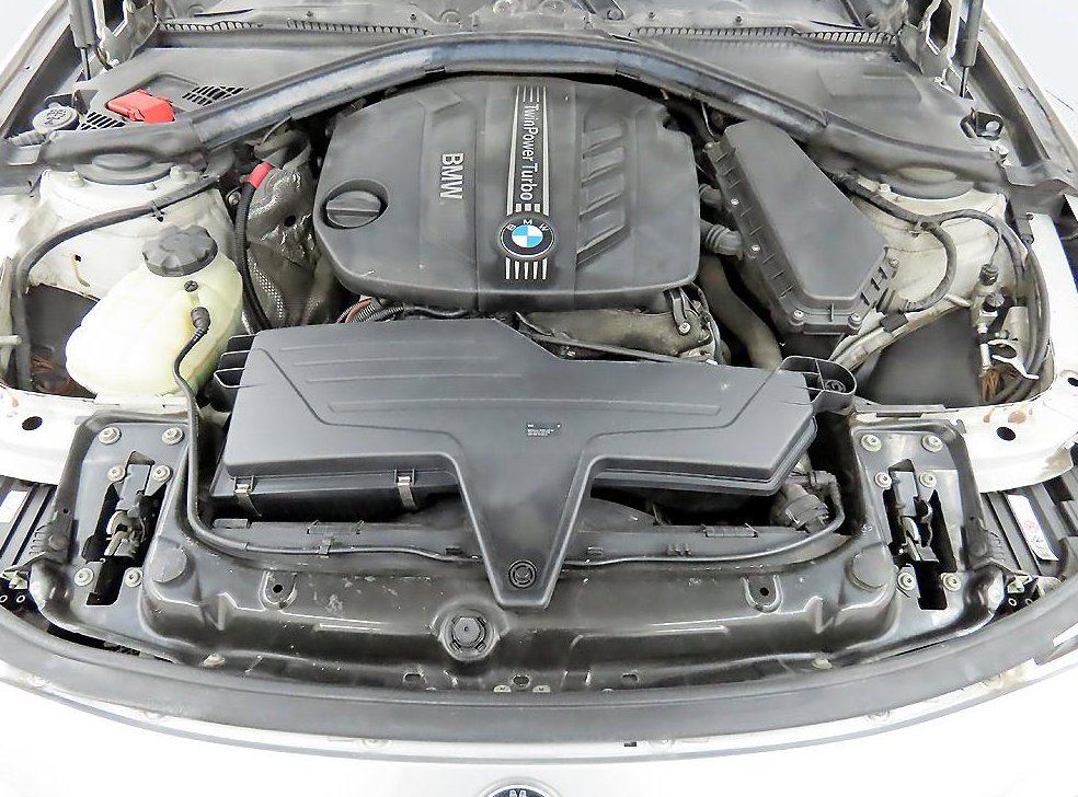 BMW 3시리즈 320d 사진 19