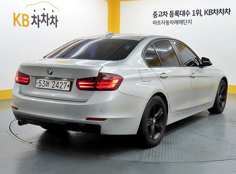 BMW 3시리즈 320d 사진 4