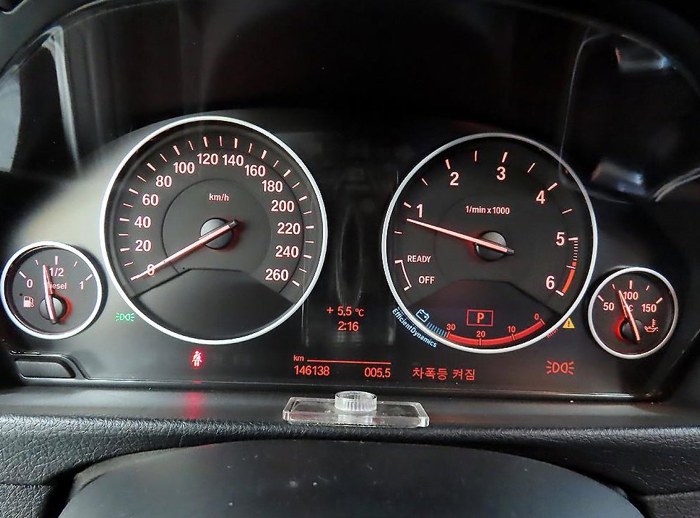 BMW 3시리즈 320d 사진 8