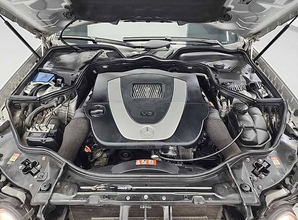 벤츠 E 클래스 E350 4MATIC 사진 5
