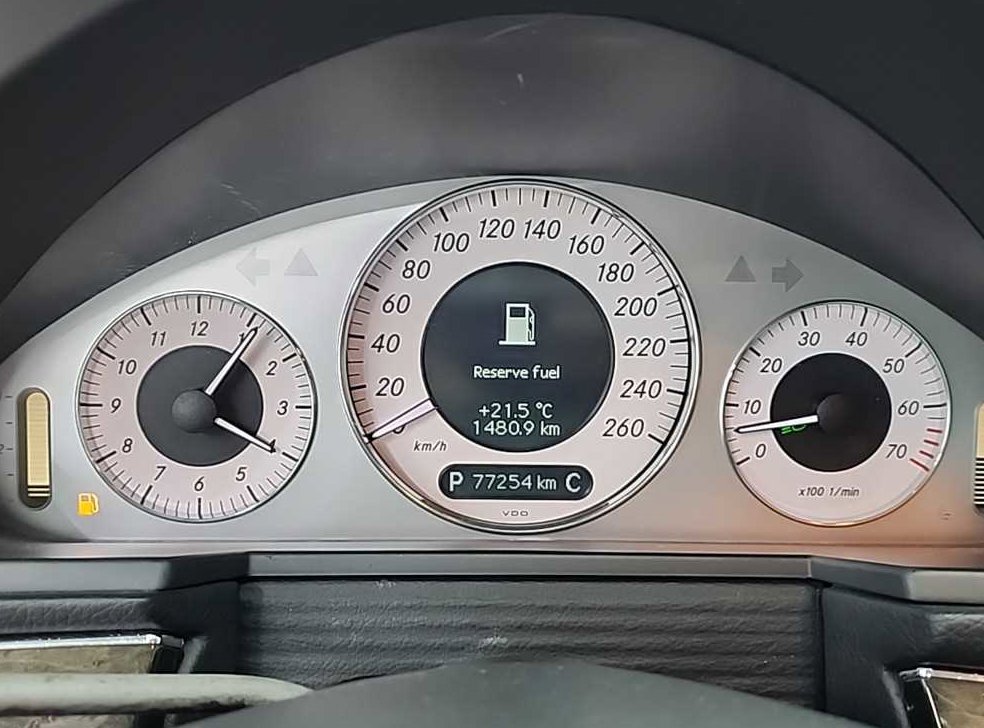 벤츠 E 클래스 E350 4MATIC 사진 6