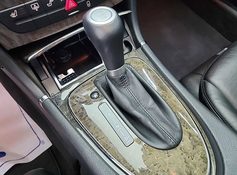 벤츠 E 클래스 E350 4MATIC 사진 8