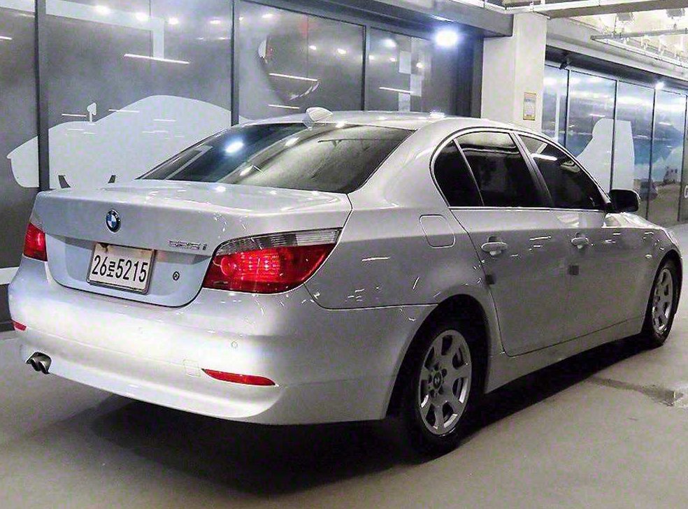 BMW 5시리즈 523i 사진 4