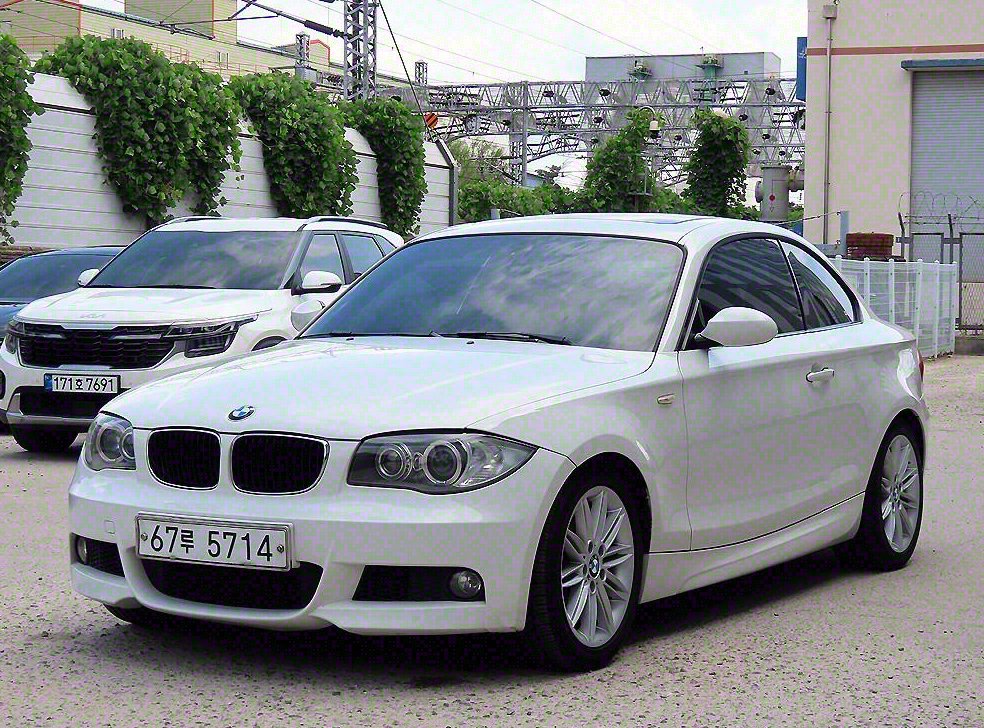 BMW 1시리즈 120d 쿠페 사진 2