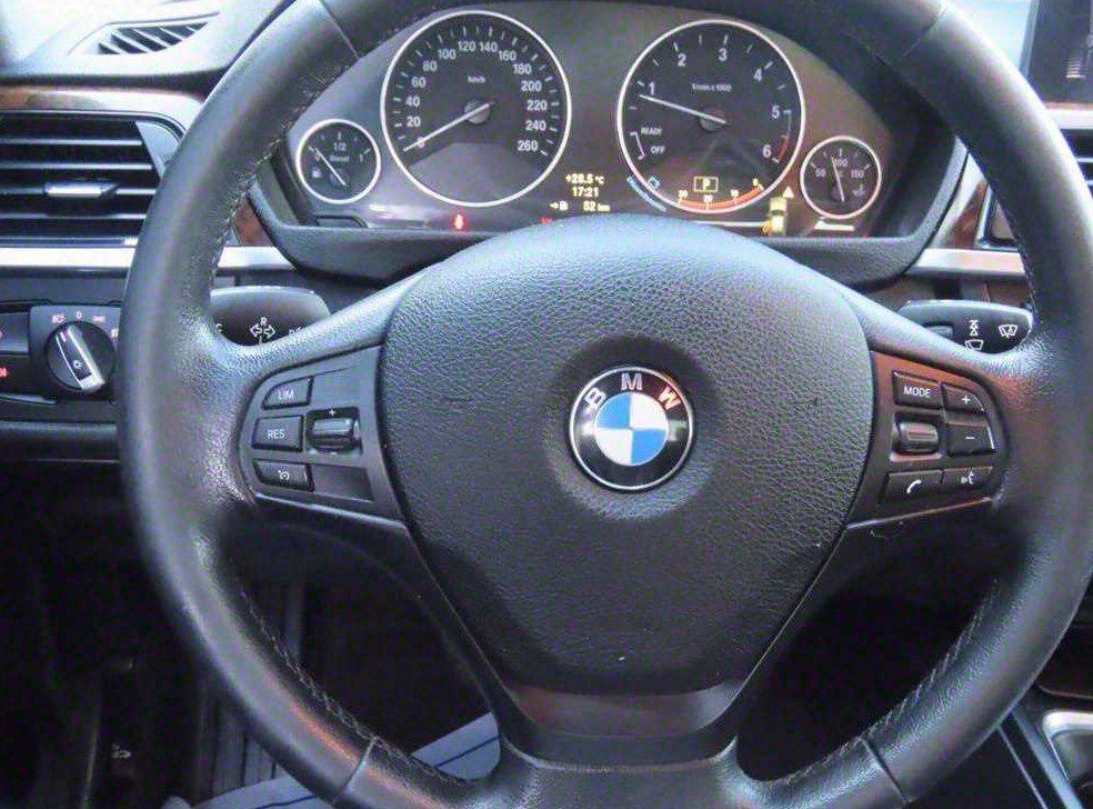 BMW 3시리즈 320d 사진 5