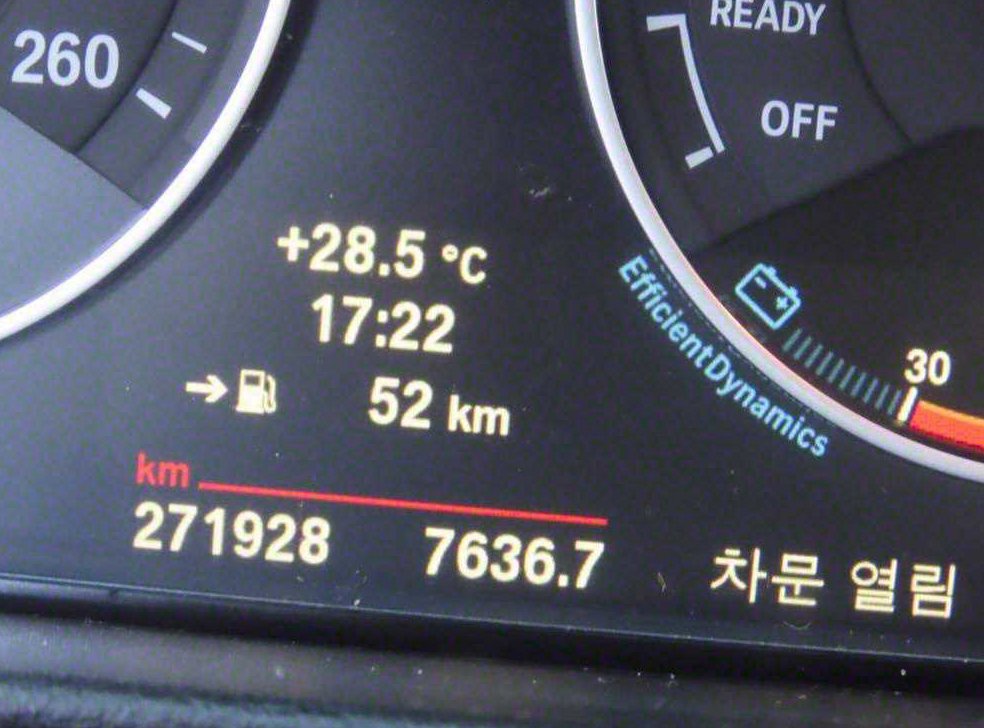 BMW 3시리즈 320d 사진 6