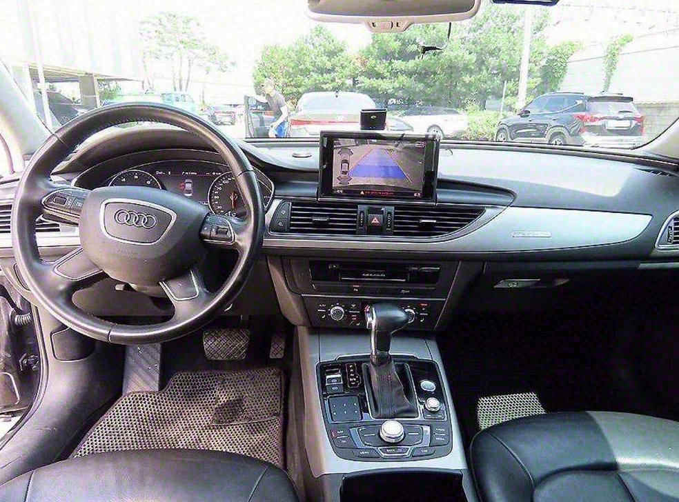 아우디 A6 3.0 TFSI 콰트로 사진 7