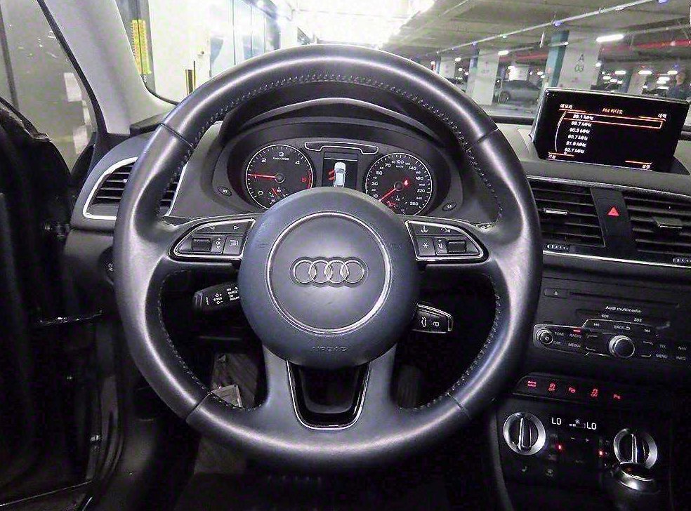 아우디 Q3 2.0 TDI 콰트로 사진 8