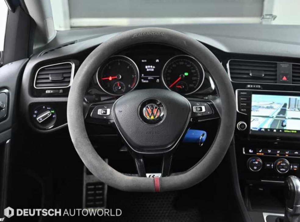 폭스바겐 골프 2.0 TDI 사진 13