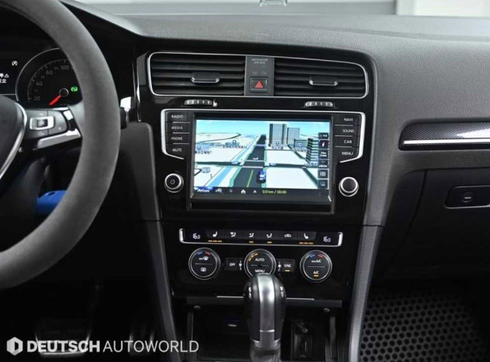 폭스바겐 골프 2.0 TDI 사진 14
