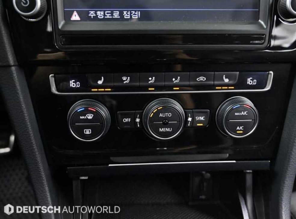폭스바겐 골프 2.0 TDI 사진 17